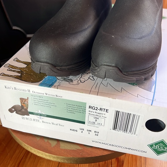 The Muck Boot Company Kid's Rugged II Outdoor Winter Boot, Brown/Real Tree, sz 2 - Picture 2 of 16